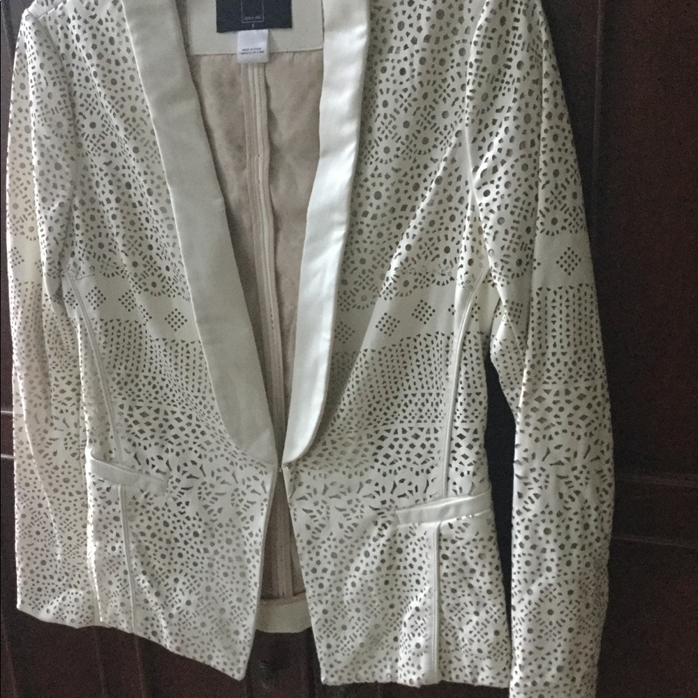 Jacket - Picture 2 of 3